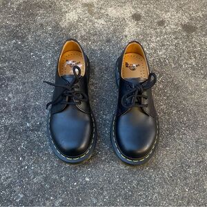 Doc Martens Oxfords